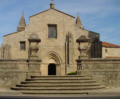 Resultado de imagen de iglesia de santiago en padron